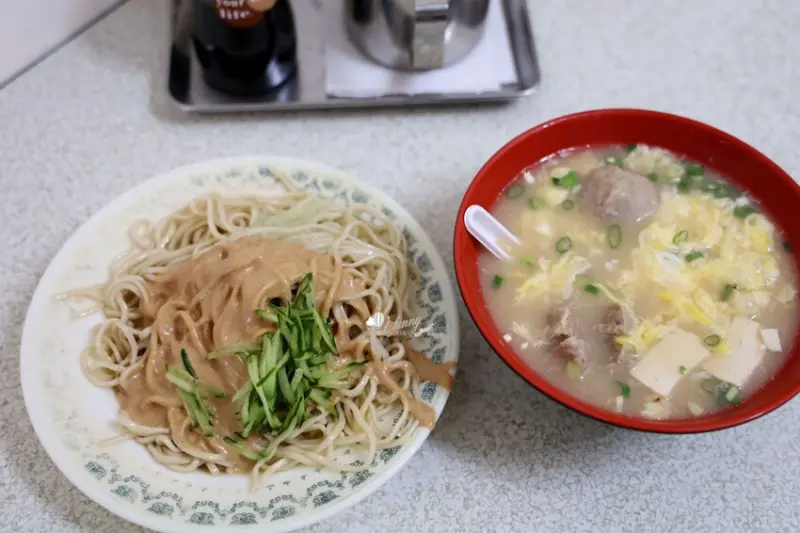  土城人激推涼麵凌晨4點開吃 #專業涼麵/ WalkerLand窩客島整理提供 未經許可不可轉載