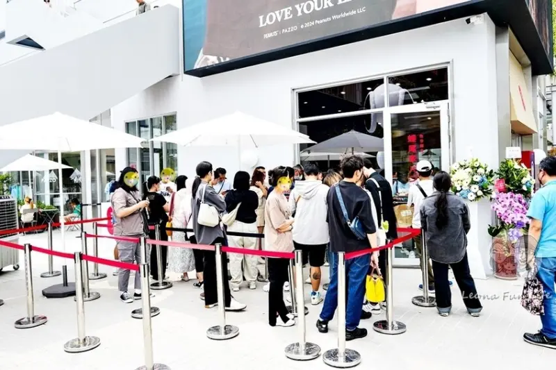 台中市南屯區台中新店報!想吃蜷尾家不用跑台南，蜷尾家パン必買霜淇淋、手撕包、王蟲麵包!!|UR LIVING商場|台中南屯