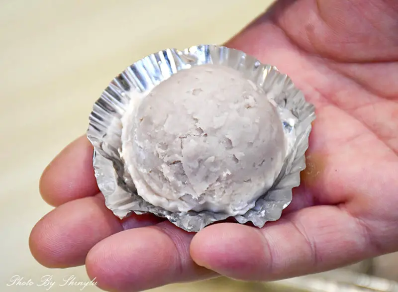 ▲瑞芳銅板美食推薦必吃芋泥球：塔諾妮，芋泥球一盒4顆只要55元/呂萱萱愛分享 提供、WalkerLand窩客島整理