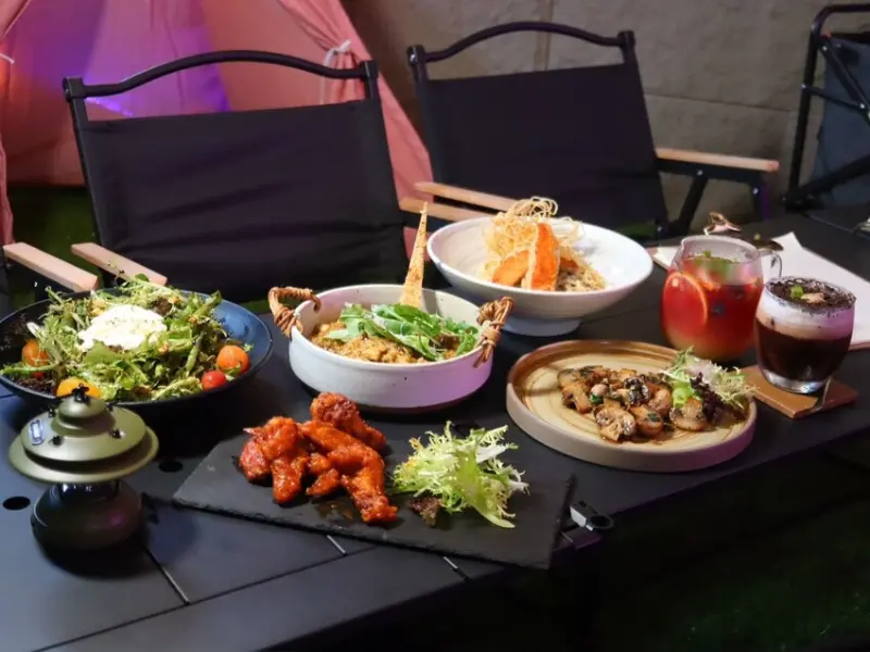 Born to EAT本質煮藝｜台北新開幕絕美露營風餐廳！環境舒適餐點又好吃。必點法式舒芙蕾，超驚艷。國父紀念館約會餐廳推薦 – 艾瑞絲的吃貨日常