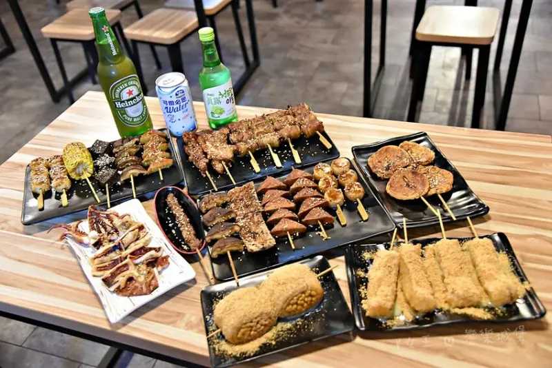 新北市板橋區串一番串烤 ll 板橋平價串燒，環境舒適，是你跟三五好友聚會的好地方，SHOT還有買五送一，讓你們吃的開心、