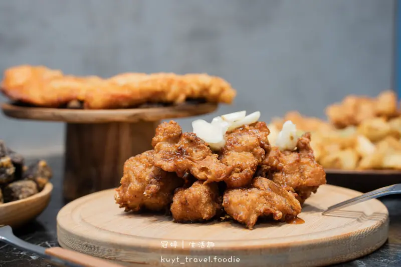 台南市永康區巷口炸雞永康大灣店_連續三週天天優惠！永康宵夜，燒騰騰出爐、爆汁醬蒜炸雞，永康炸雞_菜單