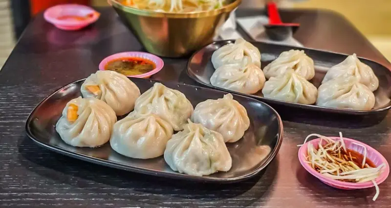 桃園市中壢區林永方手工湯包麵線赤肉羹｜現點現蒸人氣湯包店，皮薄肉鮮爆汁大湯包！