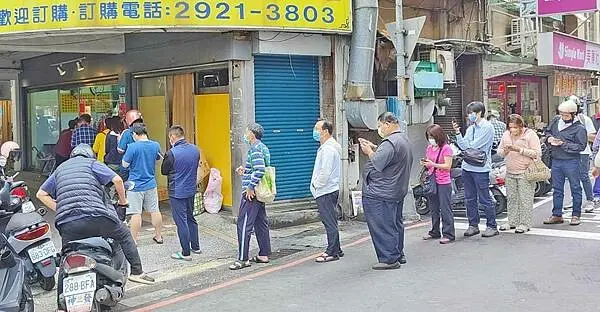 【永和美食】陳記燒臘｜還沒有用餐時間就大排長龍的港式燒臘店