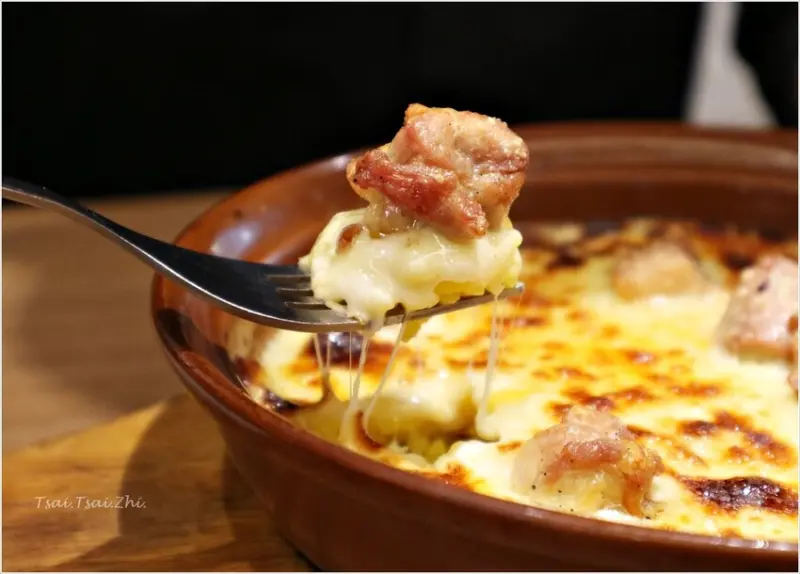 西門町薩莉亞Saizeriya|飲料吧無限暢飲，比薩、義大利麵、燉飯等