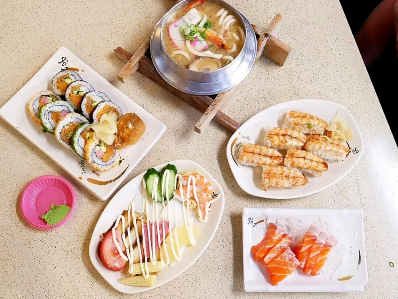 嘉義平價壽司、日式料理，有營業就永遠都在排隊，在地人也超推-體育館壽司