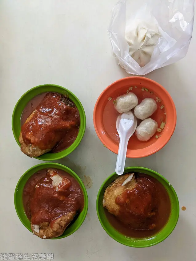 【台北食記】淡水文化阿給 - 淡水必吃特色阿給魚丸湯