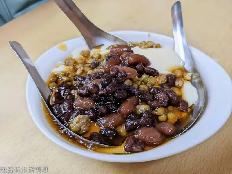 【屏東食記】源記冷飲店 - 料多實在，濃濃黃豆香氣