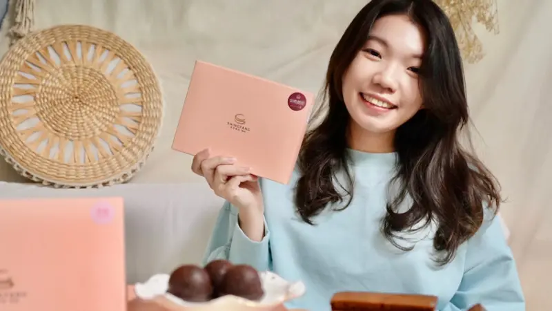 [送禮推薦] 草莓季必買！杏芳草莓乳酪球＆布朗尼｜超高CP禮盒推薦！預購優惠分享