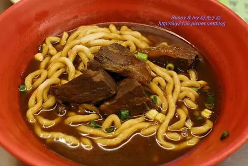 【台中大里食記】獨一無二的牛肉麵風味，只有開賣三天