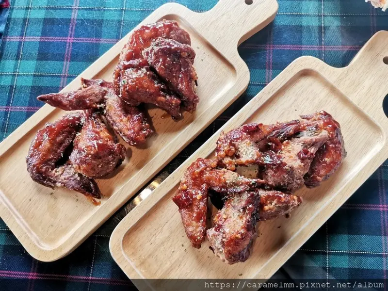 【台中霧峰】法蔓田園咖啡 庭園造景 工業風裝潢 草湖餐廳 霧峰餐廳推薦 霧峰義式料理 免服務費 附設停車場