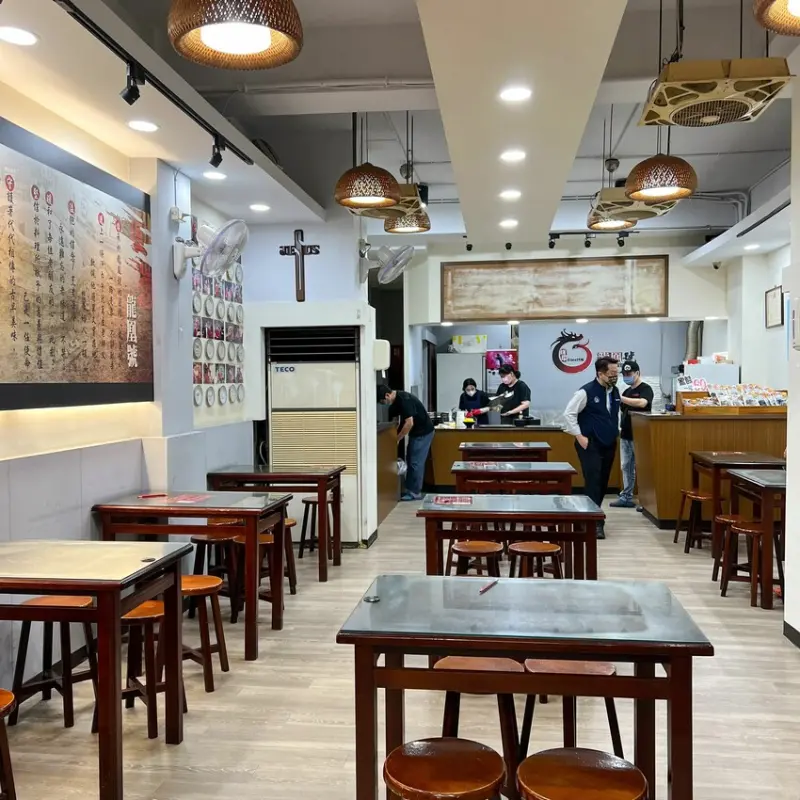 寧夏夜市美食推薦｜龍凰號(附完整菜單)