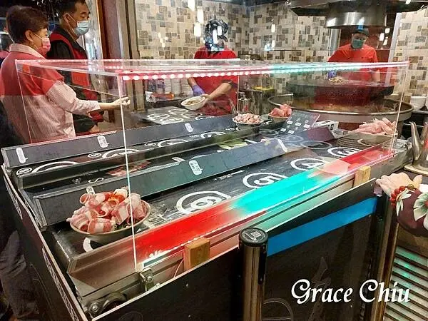 大戈壁蒙古烤肉～蒙古烤肉+火鍋(鴛鴦鍋)+自助吧，平日午餐399元吃到飽，台北吃到飽優值選！