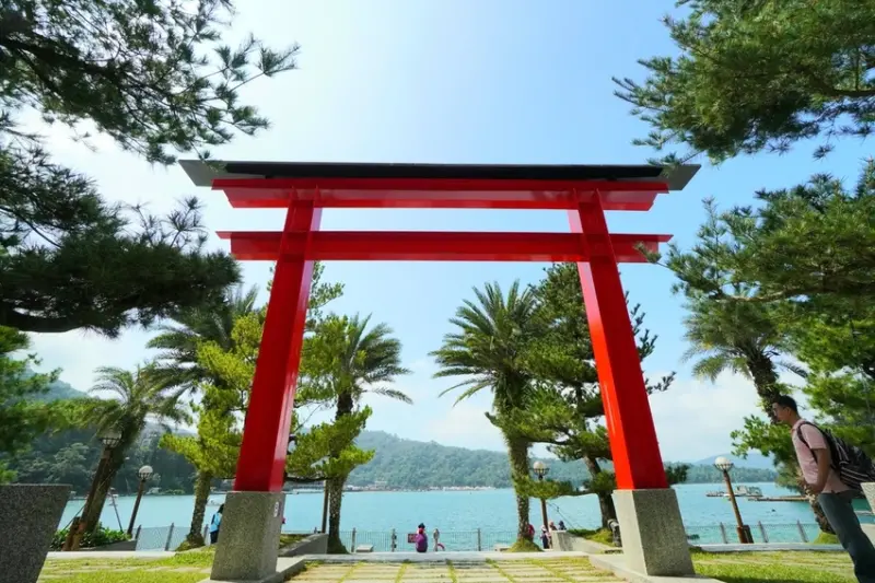 九族文化村｜日月潭覽車 巨大鳥居現身日月潭邊 有種來到日本的錯覺  KKDAY真的很優惠