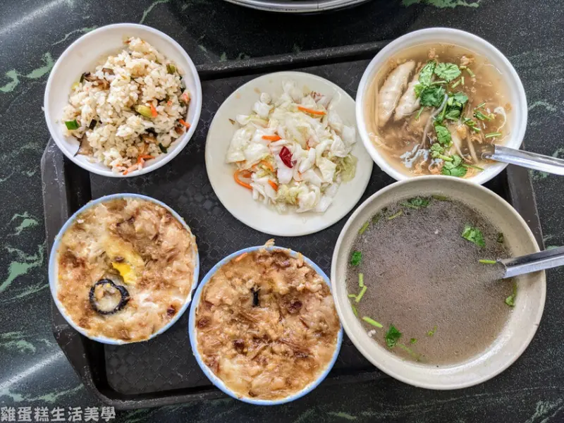 【台南食記】阿蘭碗粿 - google評論破萬則的高人氣碗粿，一天熱賣上百碗