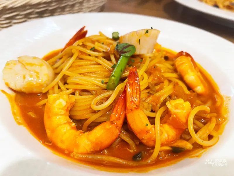 【台北中山區】RoseMary蘿絲瑪莉義麵坊，中山捷運站超人氣巷弄美食義大利麵專賣店，主餐還附甜點(附菜單)