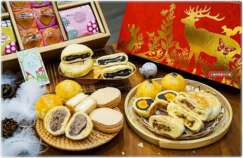 插畫禮盒2021必買中秋節送禮推薦！台中超人氣必買伴手禮，精選低糖低油月餅、招牌卡斯提拉蛋糕，高CP值絕對送到心坎裡！