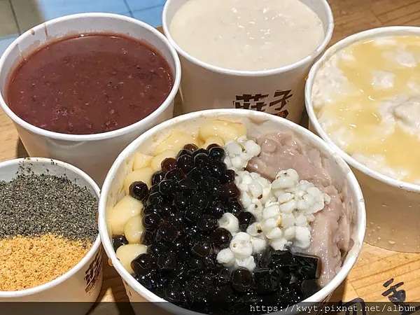 【台南海安路美食】莊子土豆仁湯。濃厚系花生湯，宵夜場甜點推薦，外帶回饋最高15趴！附菜單