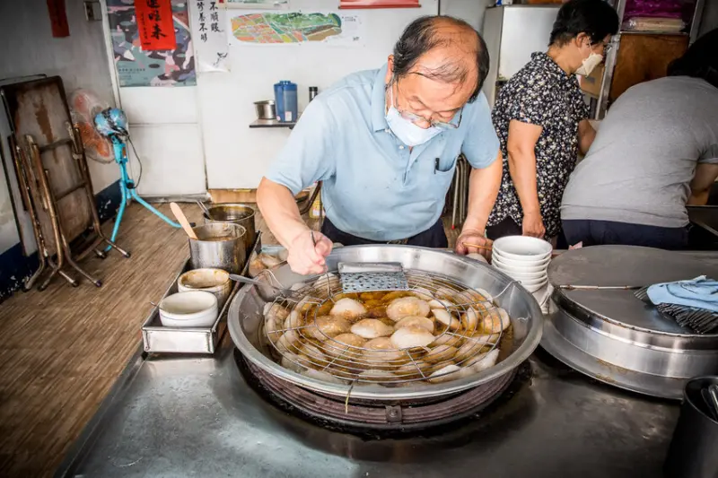 彰化縣彰化市彰化燒肉圓（八卦山肉圓）｜彰化肉圓就是吃一個Ｑ勁！六十年老字號肉角、肉絲肉圓