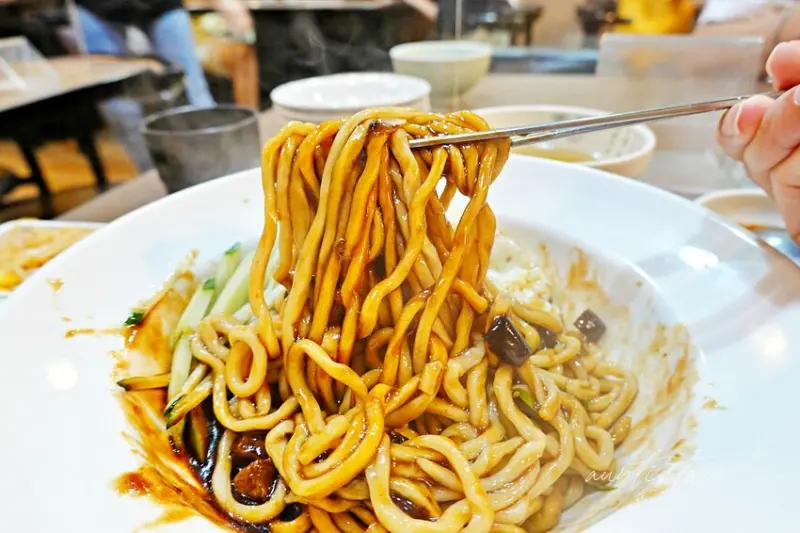  人氣新店美食推薦：韓笑味韓式餐廳/ WalkerLand窩客島整理提供 未經許可不可轉載