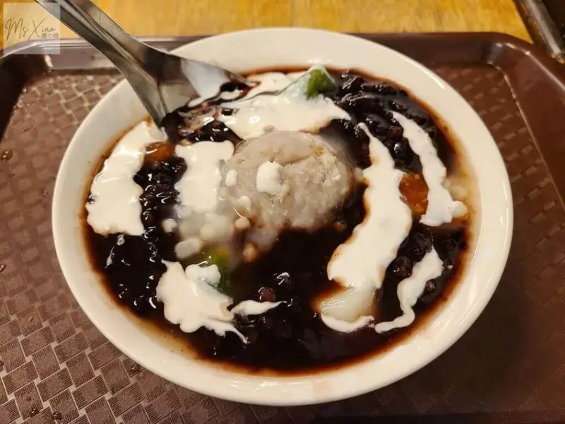 【台北】水龜伯古早味．北投人氣甜品店．超好吃的芋泥球紫米粥 - Ms.Xiao蕭小姐