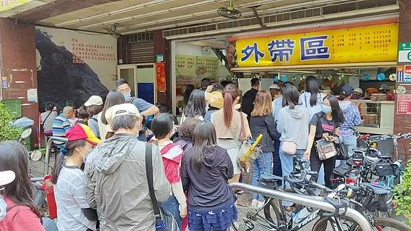 【鶯歌美食】阿婆壽司｜鶯歌最有名的２４小時美食壽司店