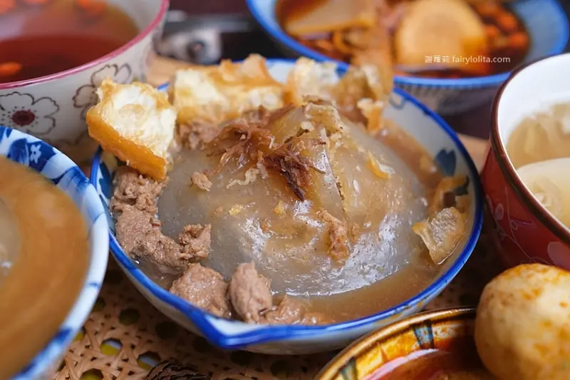 古早味飄香80年，全台讓你最驚豔「爆餡肉圓」，還沒打烊就賣光！