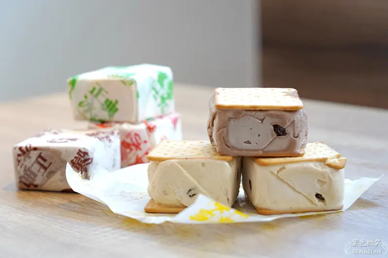 南投美食》正典牛乳大王～餅乾三明治冰磚經典好吃，第三市場必吃老店｜南投中興新村美食