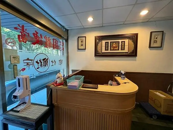 ＋（善導寺便當）阿杜廚房～學生大推便宜便當！不用一百就能吃爽爽～生意超級好餐期總是大排長龍～我最愛吃椒麻雞！阿杜廚房菜單