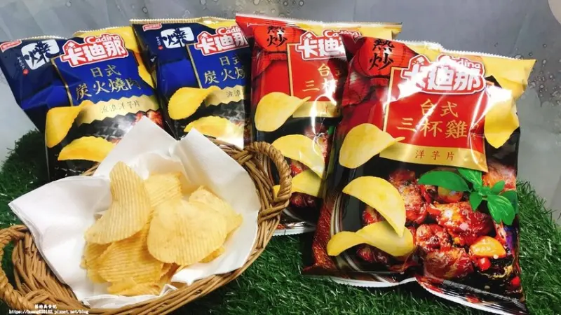 【聯華食品】新品上市 卡廸那「台式三杯雞+日式炭火燒肉」防疫待在家，追劇必備零食清單~