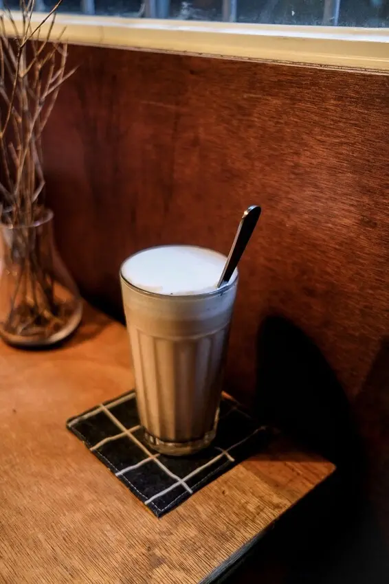 台北大安｜不限時插座wifi咖啡廳！肉桂捲與喜鵲咖啡