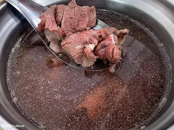 台南安平－阿財牛肉湯－台南寵物友善餐廳
