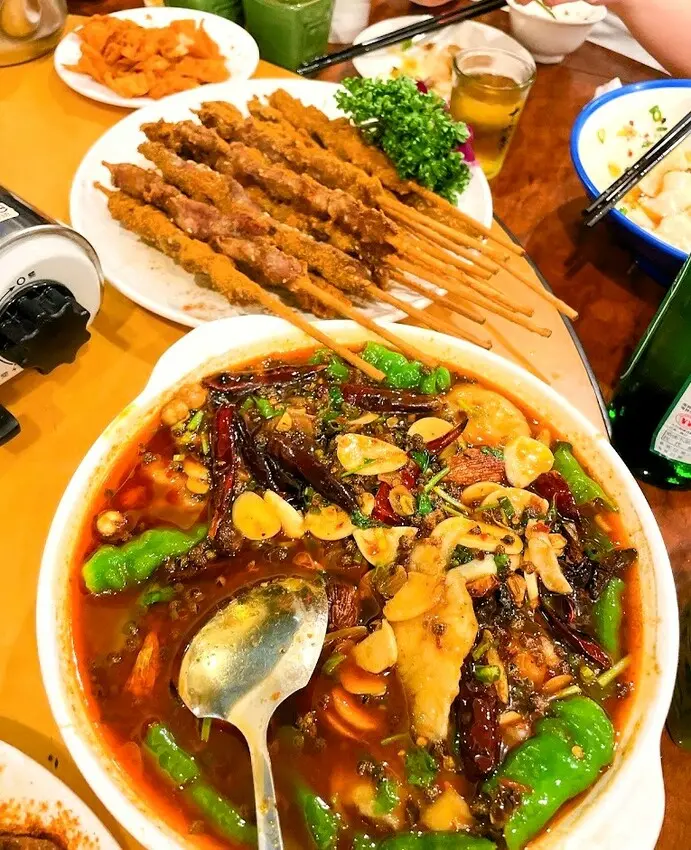 台北市大安區[台北中式]大安區忠孝敦化站「秦味館」超滿意令人驚艷的陝西菜初體驗/樣樣美味樣樣都超特別/泡餅必點甜點也