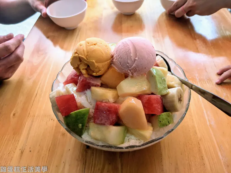 【高雄食記】渡船頭海之冰 - google超高評價，鼓山渡輪必吃高人氣冰品