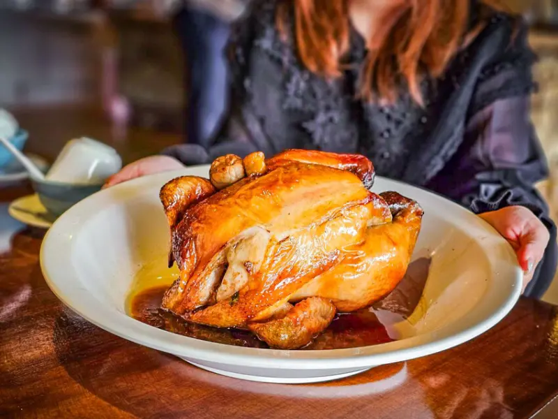 花蓮縣鳳林鎮遺忘的故鄉 月廬食堂｜千里迢迢上山就為了吃雞！隱藏深山中超好吃烤梅子雞