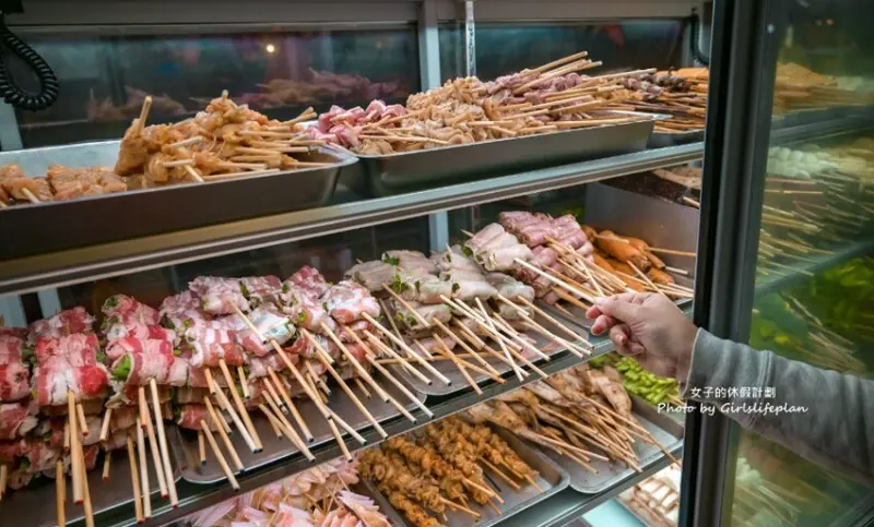 秘醬串燒19元起想吃什麼隨意拿，超高優質平價居酒屋