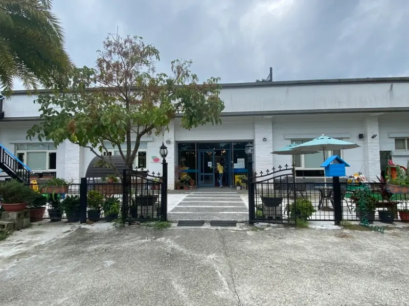 【宜蘭頭城-蘭海歐義廚房】西式/異國/義式平價的簡餐餐廳.好停車佔地廣.坐位寬敞