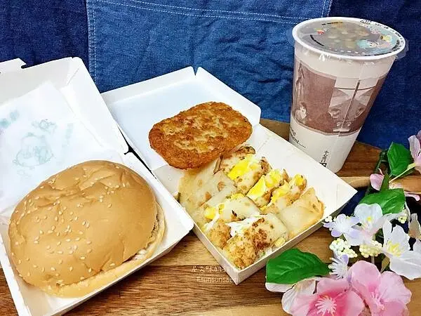 【高雄三民】味芳珍咖啡牛奶 | 高雄老字號早餐店，說到咖啡牛奶就會想到這一家，想吃他們家早餐就要排隊喔