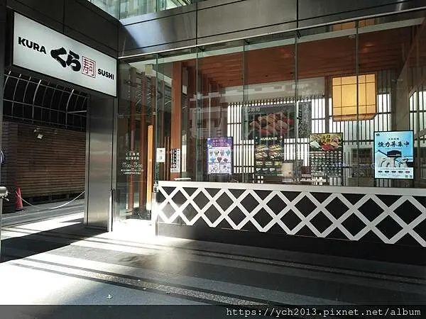 松江南京站美食／日本連鎖迴轉壽司《藏壽司くら寿司KURA SUSHI 》多樣化壽司與菜色選擇