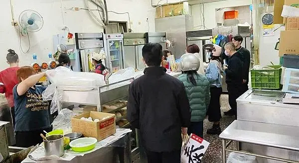 【蘆洲美食】信義豆漿小籠包｜蘆洲必吃的超人氣小籠包店之一