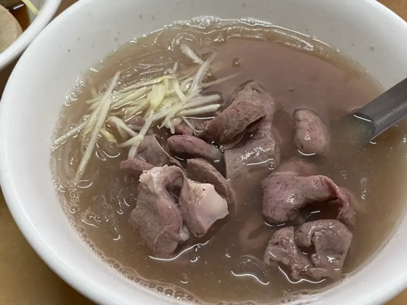 【台南 美食】阿明豬心冬粉，粉嫩的豬心不輸牛肉湯，經典必訪