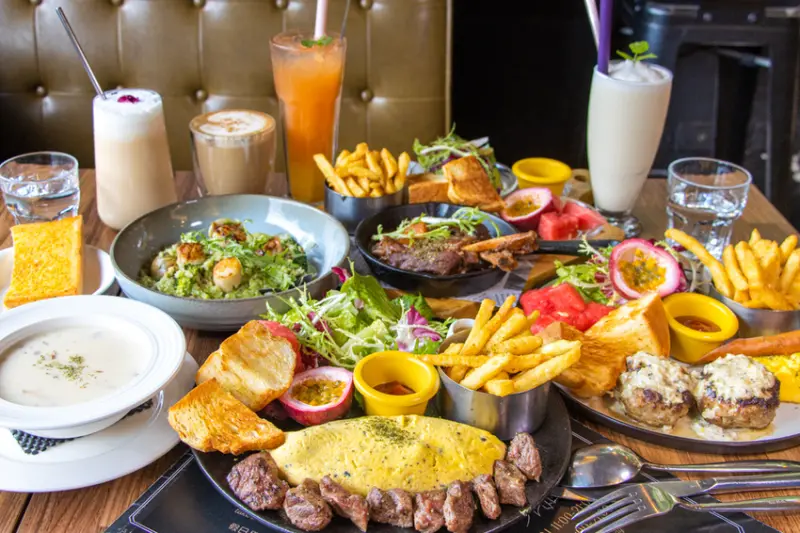 台中西屯，澎湃份量早午餐，種類豐富多樣化~小紐約Little New York Cafe。 - 微笑Joe幸運