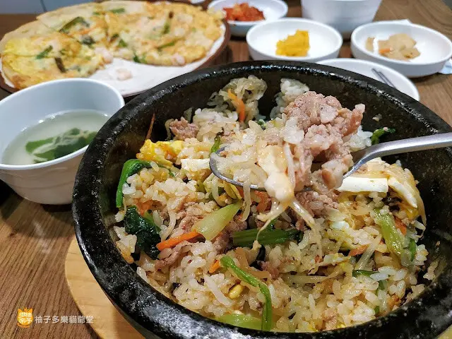 金花子韓式料理 김화자 한식당(附菜單)：平價好吃的石鍋拌飯、海鮮煎餅(附菜單)｜新北市餐廳 韓國料理 捷運