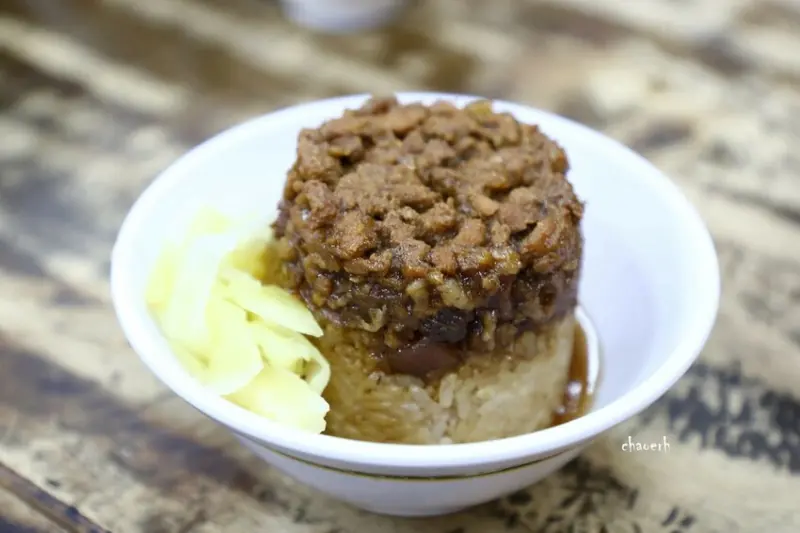 60年古早味米糕必搭蒸蛋湯 #北港蔡三代筒仔米糕 / WalkerLand窩客島整理提供 未經許可不可轉載