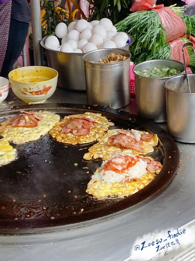 桃園龜山必吃超人氣排隊《無名蛋包飯》，銘傳後街每天只販賣三小時的限量美味早餐～