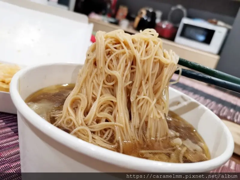 【新竹竹北】幽靈馬車小吃店 當歸鴨麵線 涮羊肉 麻油雞酒 臭豆腐 各式炸物 冬日溫補 竹北小吃 竹北宵夜 竹北美食推薦