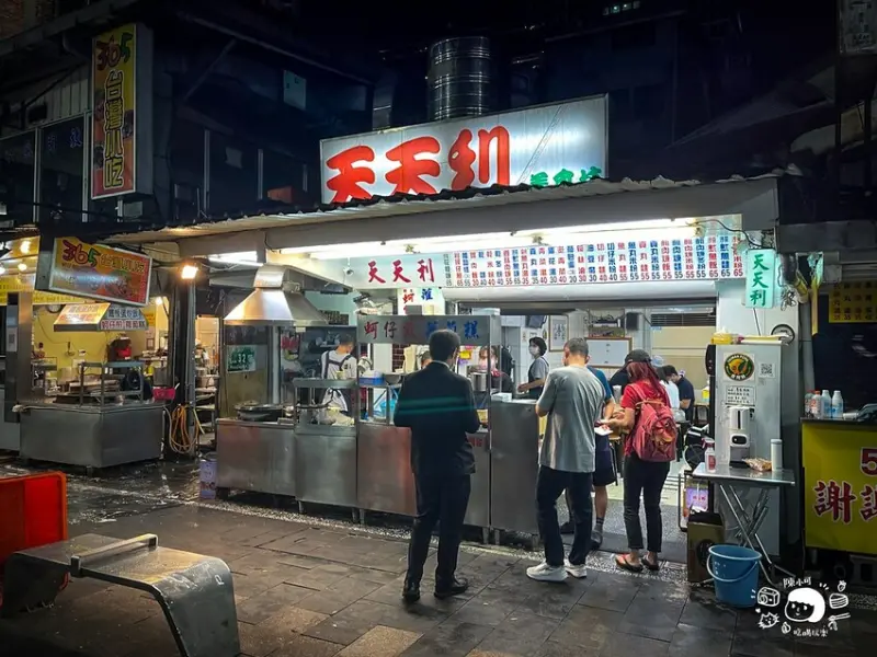 台北市萬華區不是扛瓦斯的！西門町扛壩子一定有這間，半熟蛋滷肉飯＋蚵仔煎推薦必點