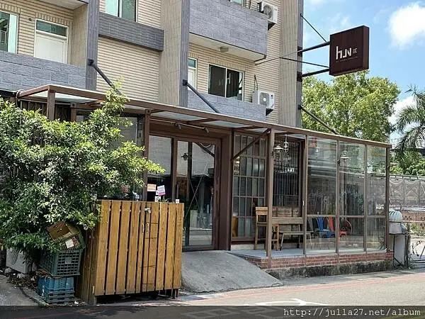 20220424_025320003_iOS-1