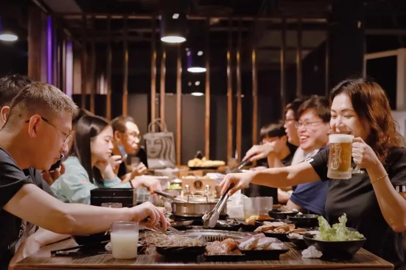 桃園燒烤吃到飽/中壢好客燒烤，火烤兩吃最低只要728元，多達60種品項任你吃