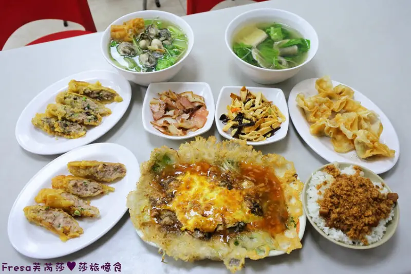 台南小吃【歐家蚵仔煎】安平天后宮前舒適空間菜色豐富.蚵仔煎/虱目魚湯/蝦捲蚵捲大推薦│安平小吃│安平美食